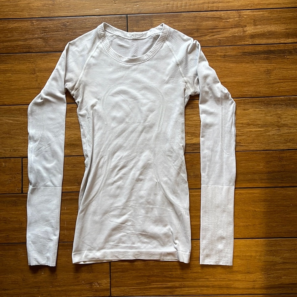 Lululemon Swiftly Tech Long Sleeve - White Size 2